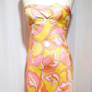 Laundry by Shelli Segal strapless dress